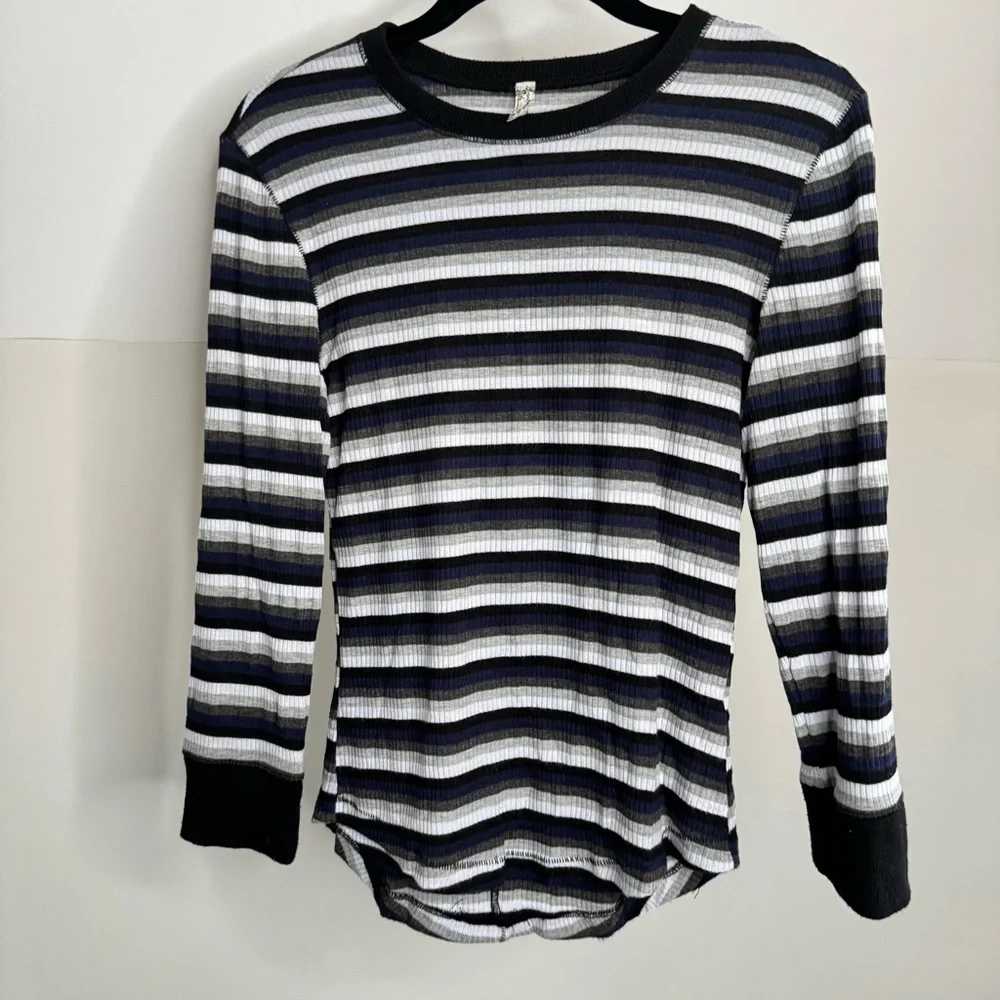 Free People Good On You Knit Blue and White Striped Long Sleeve Tee Top Women M - Picture 4 of 10